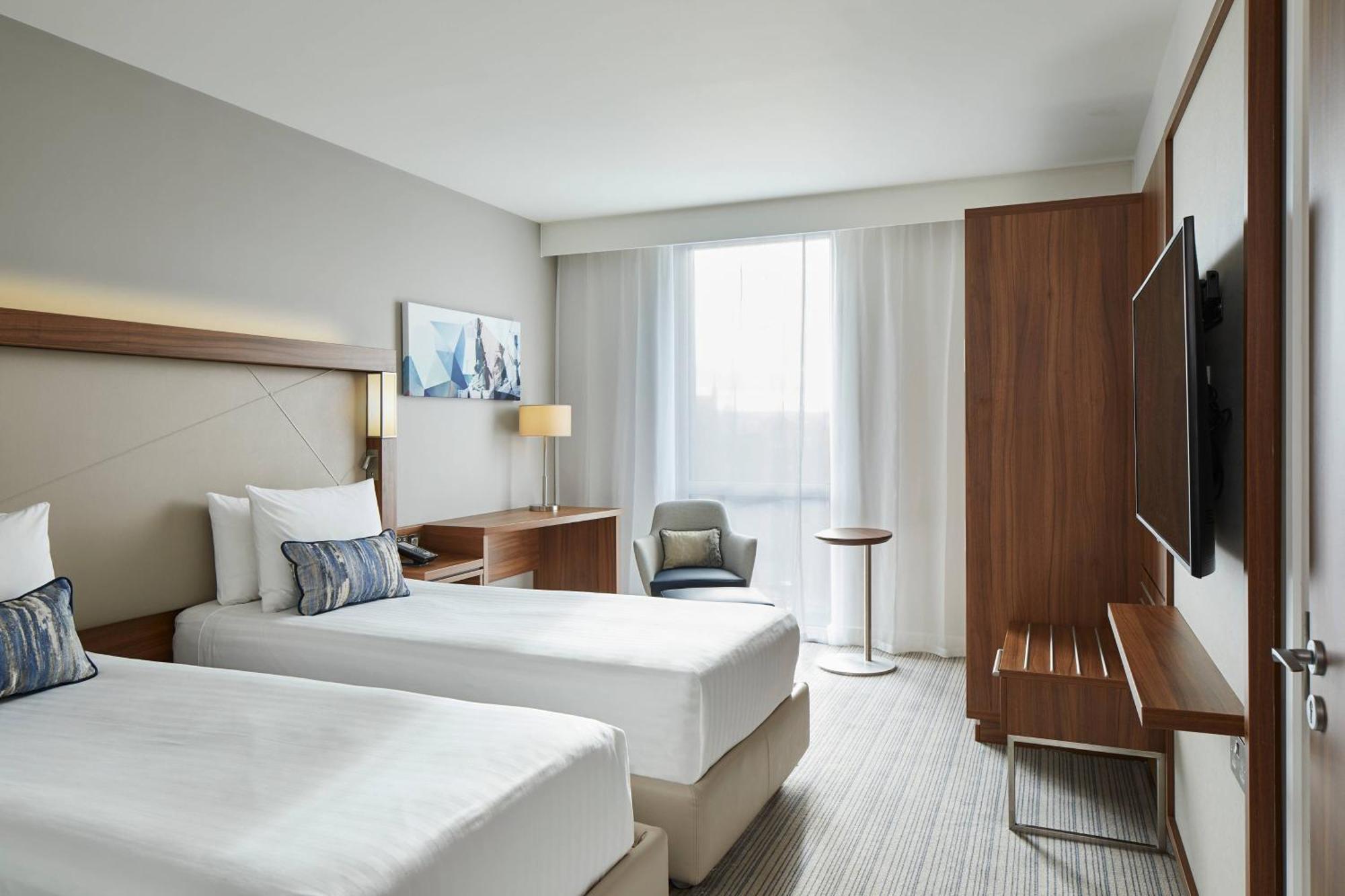 Courtyard By Marriott London City Airport المظهر الخارجي الصورة